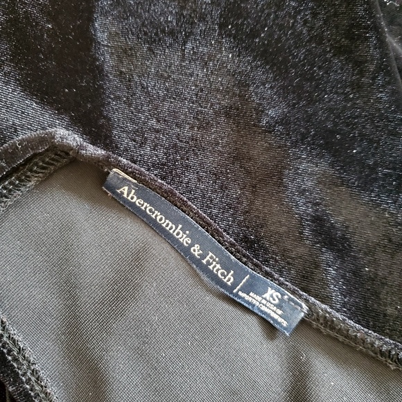 Abercrombie Black Velvet Cami - Picture 5 of 5